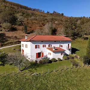 Erreteneko Borda Casa rural Bera (Navarre)